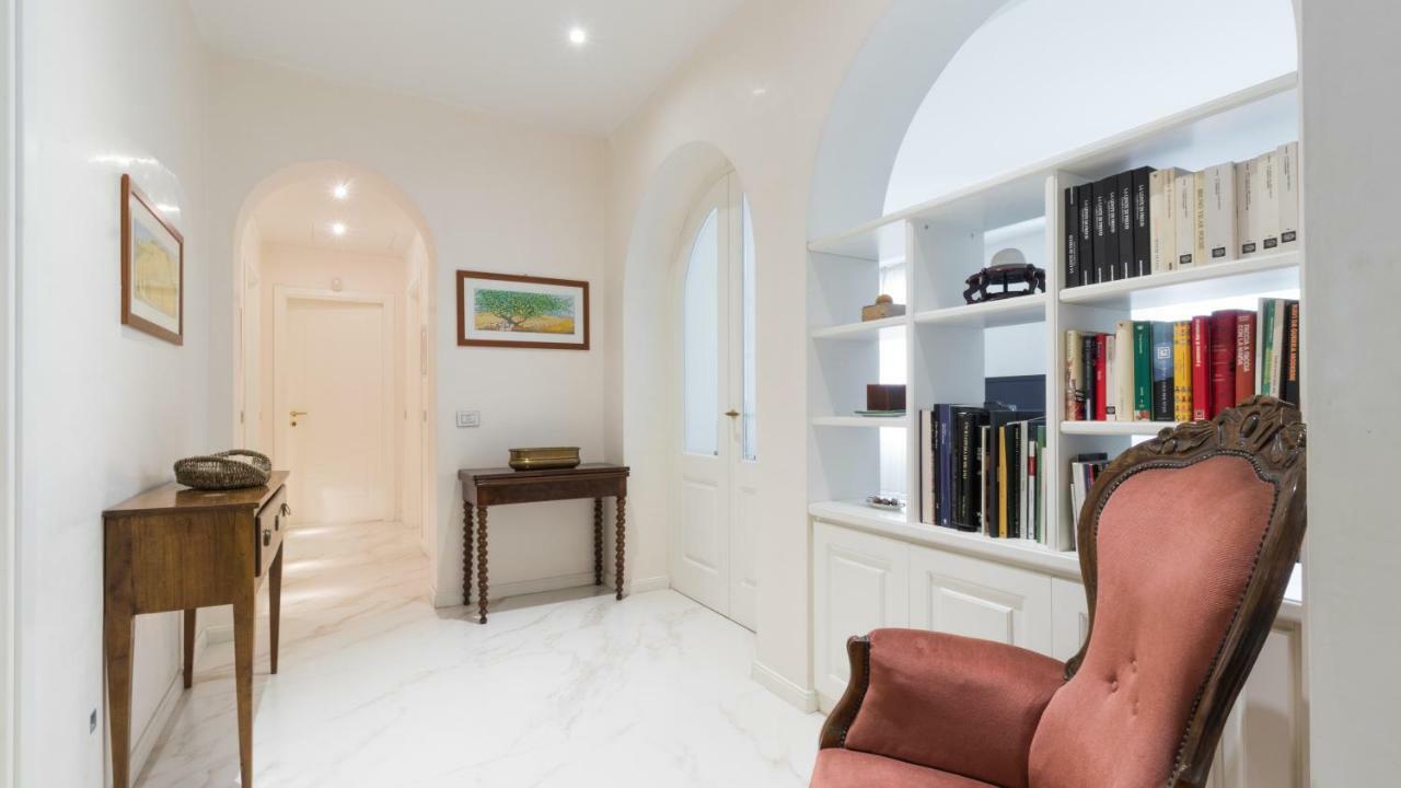 Appartamento Italianway - Durini 23 *